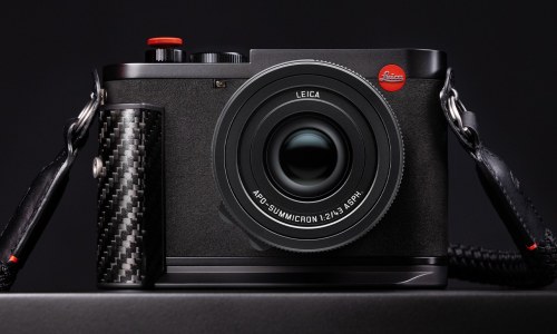Leica 携手 F1® 推出 Q3 43 Formula 1® 限量版相机