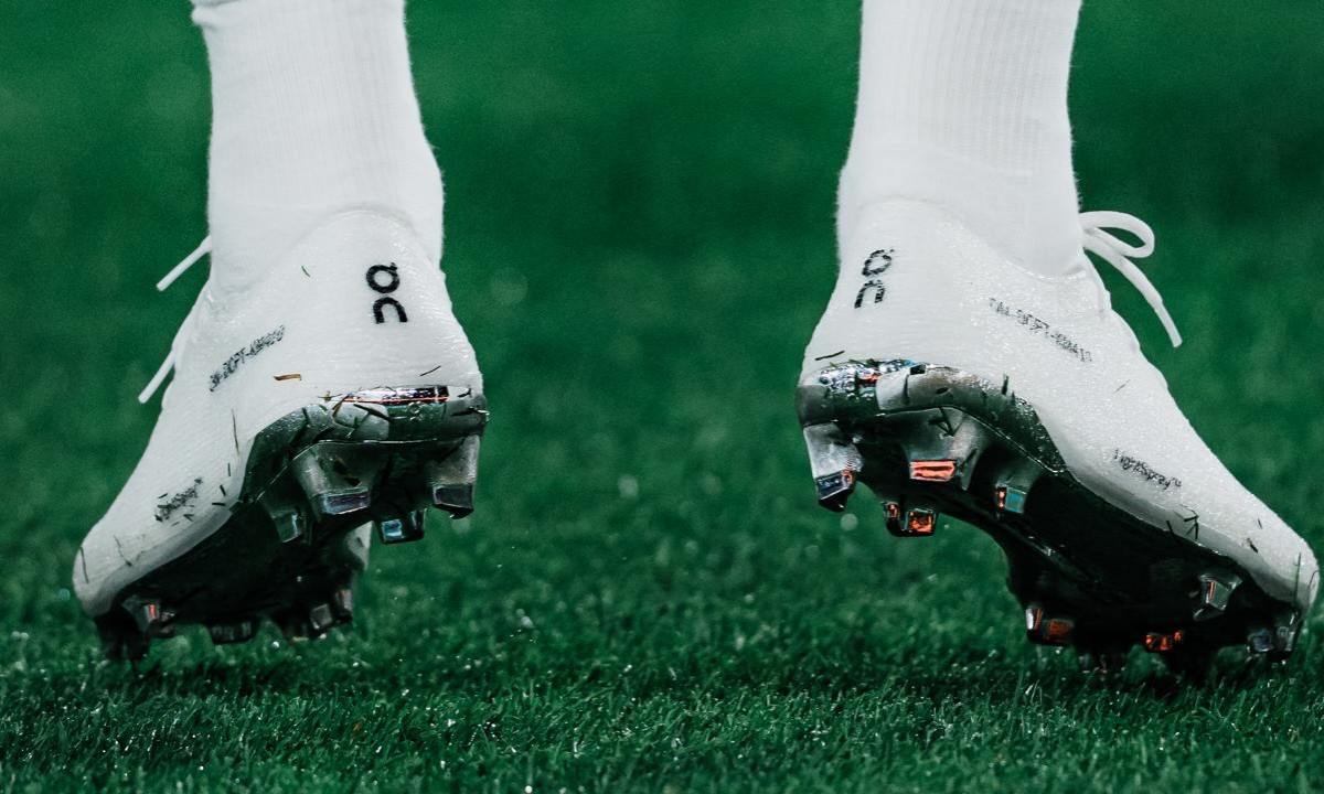 姆巴佩实战上脚 On Football 未发售概念款足球鞋