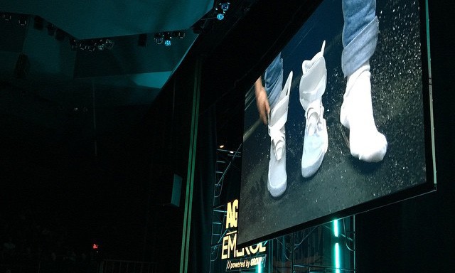 全年最瞩目！Tinker Hatfield 首度确认 Nike Air Mag 2015 版本即将发售