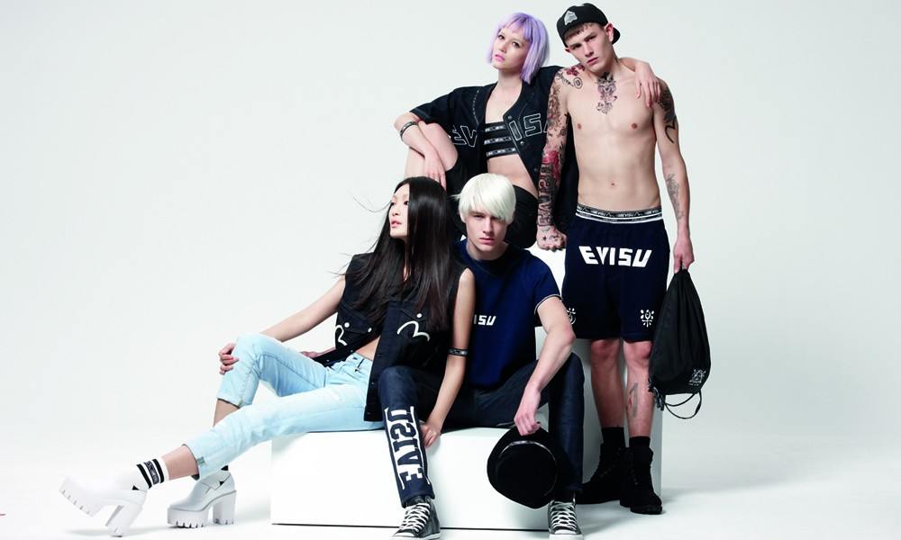 糅合街头与运动风格，EVISU 2015 春夏系列登场
