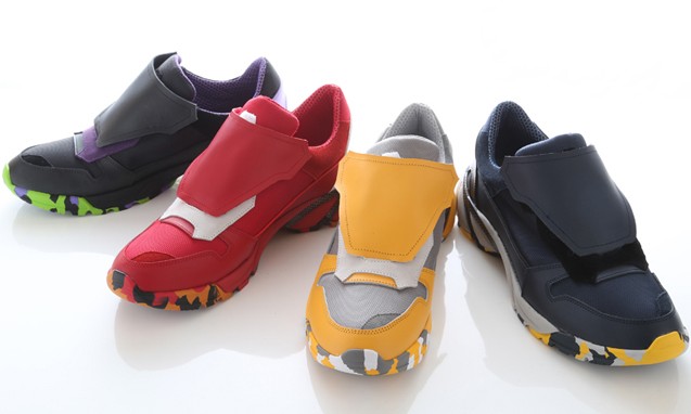 RADIO EVA x FACTOTUM x Fobs 合作打造 TRANSFORMABLE 鞋款系列