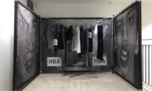 纽约 Dover Street Market 设立 HOOD BY AIR 展示空间