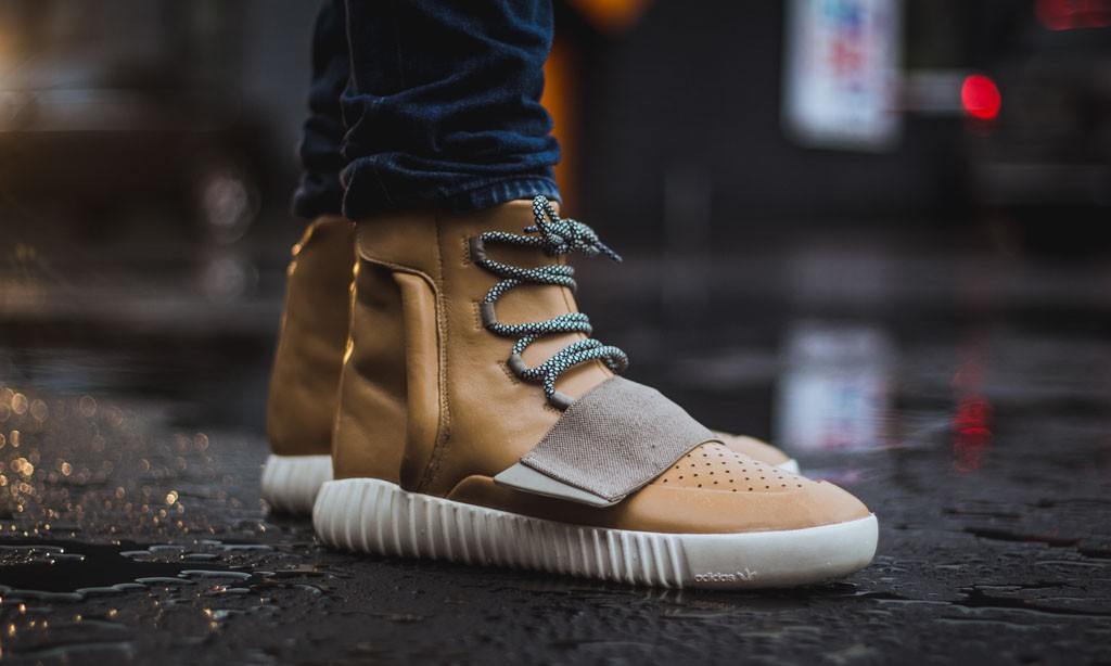 奢华视觉依旧，俄罗斯球鞋客制玩家 Maggi 带来最新 Yeezy 750 Boost ‘Tan’