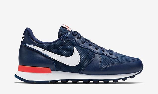 Nike Internationalist 法国网球公开赛别注鞋款