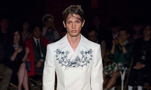 Alexander McQueen 2016 春夏系列