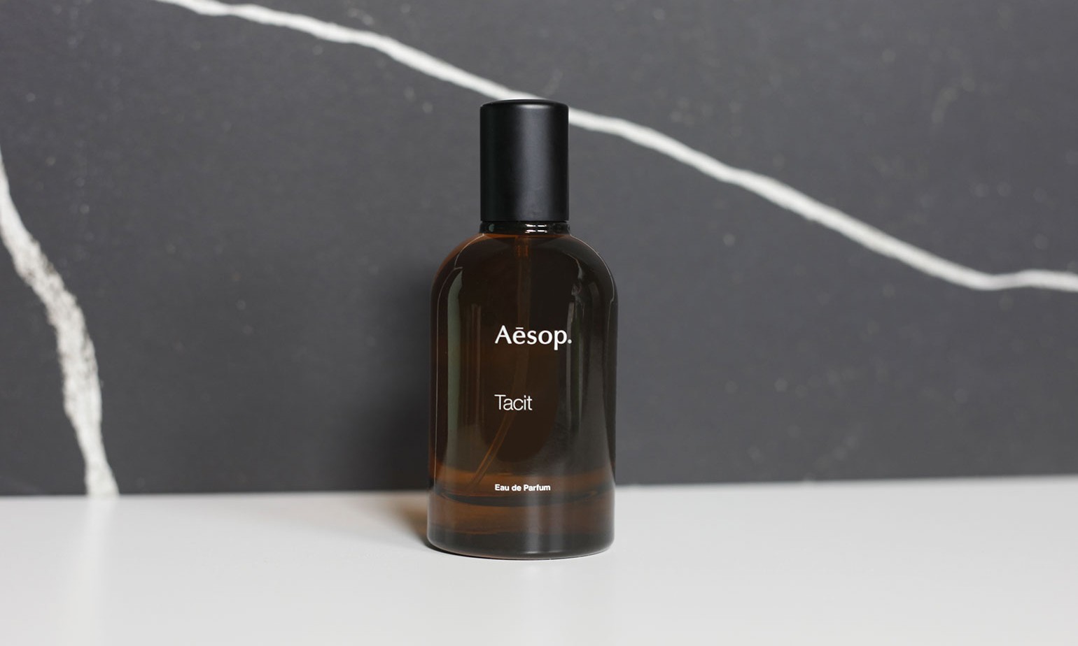 清新的草本味，Aēsop 推出全新 Tacit 香水