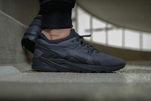 ASICS 推出 “ Triple Black ” 和 “ All-Red ” 主题 GEL Kayano   鞋款