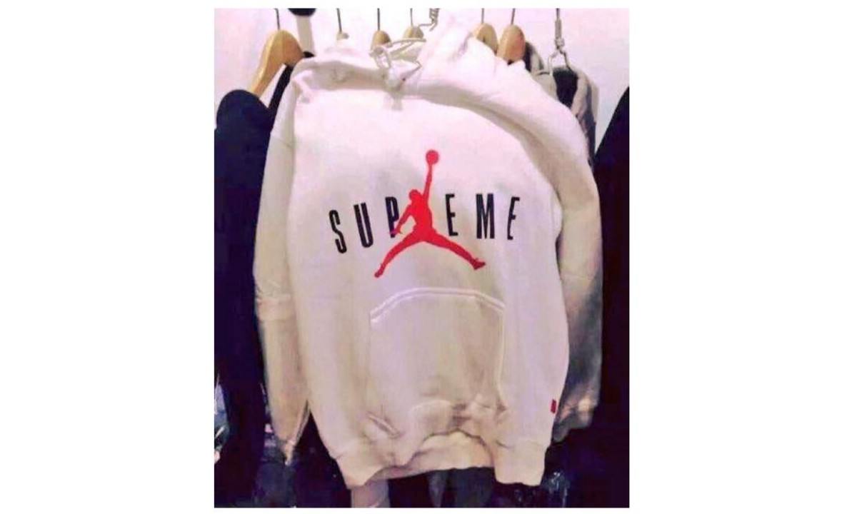 惊喜连连，疑似 Supreme x Air Jordan Hoodie 惊现纽约 Supreme 店铺