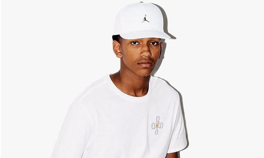 OVO x Jordan Brand 打造 “Snapback” 联名帽款