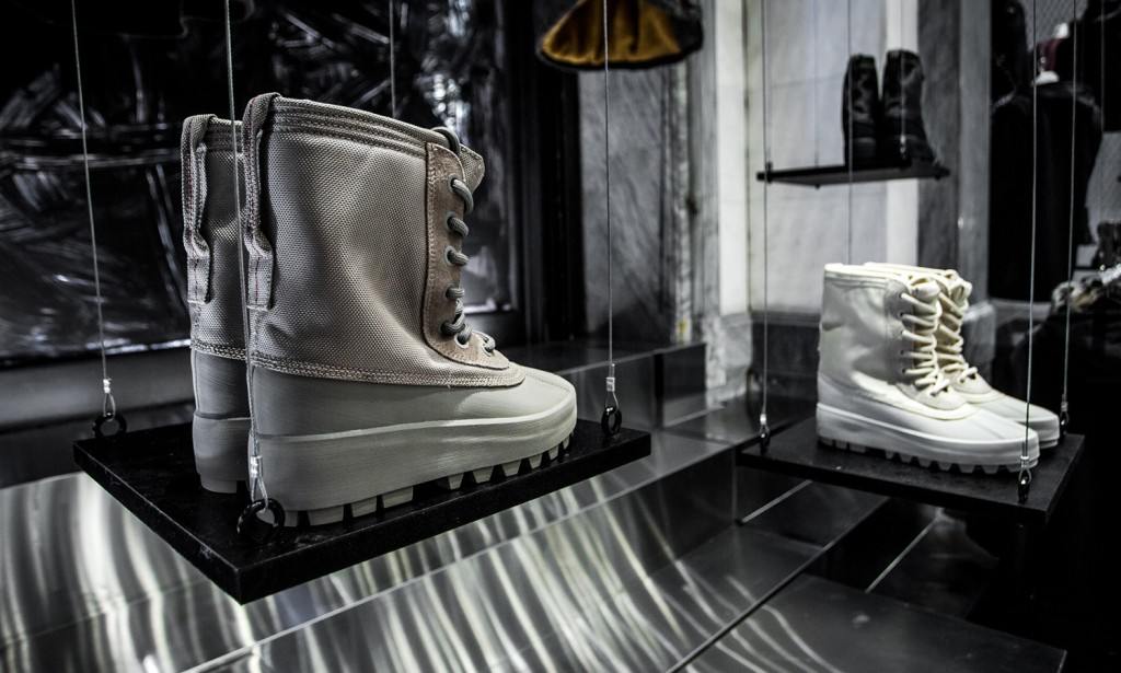 KITH 纽约店内 “Yeezy Season 1” 陈列展示专区