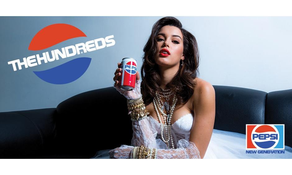 The Hundreds 携嫩模 Denise Schaefer 为别注系列重现百事复古广告