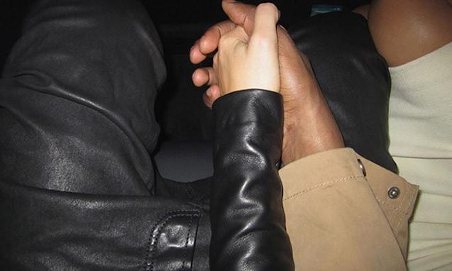 新生儿诞生！Kim Kardashian & Kanye West 喜迎 Baby Boy