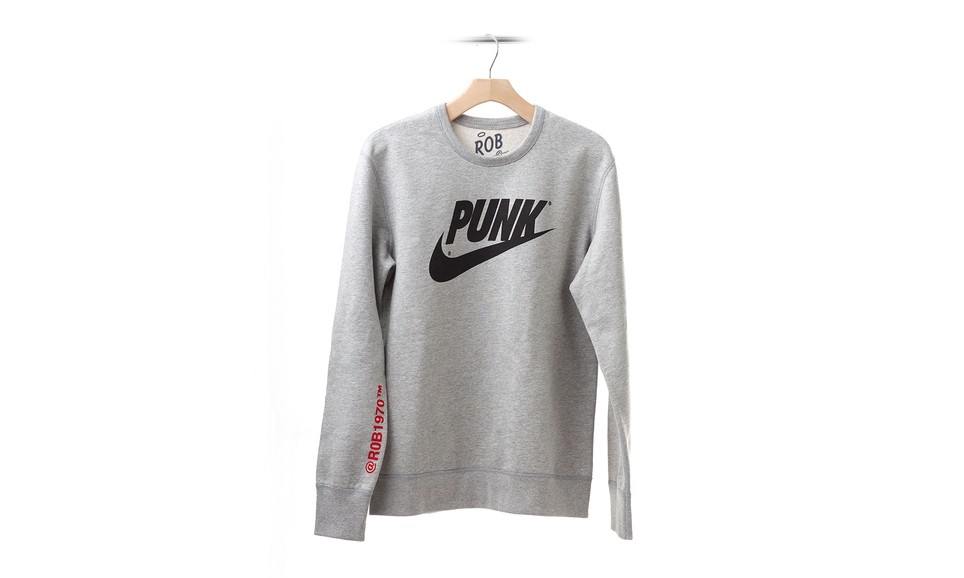 恶搞出新知，Rob Cristofaro 推出 PUNK swoosh 卫衣