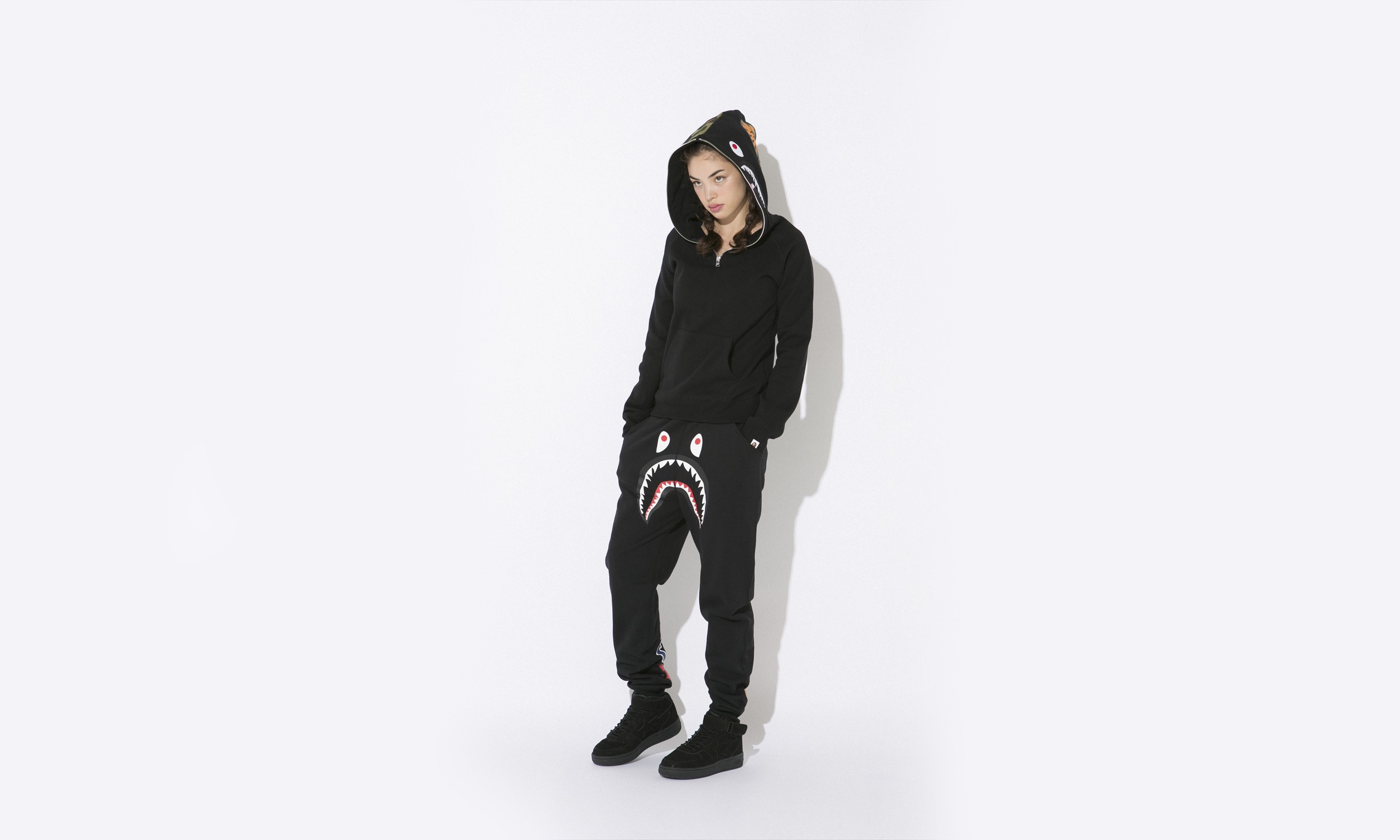 A BATHING APE® 2016 春夏女装系列造型 Lookbook