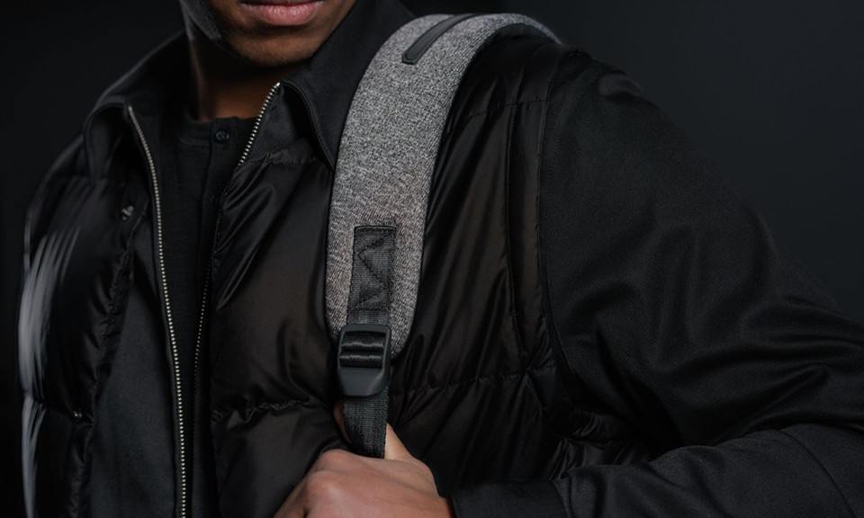 Herschel Supply 首发全新专利物料技术 ApexKnit™ 包袋系列