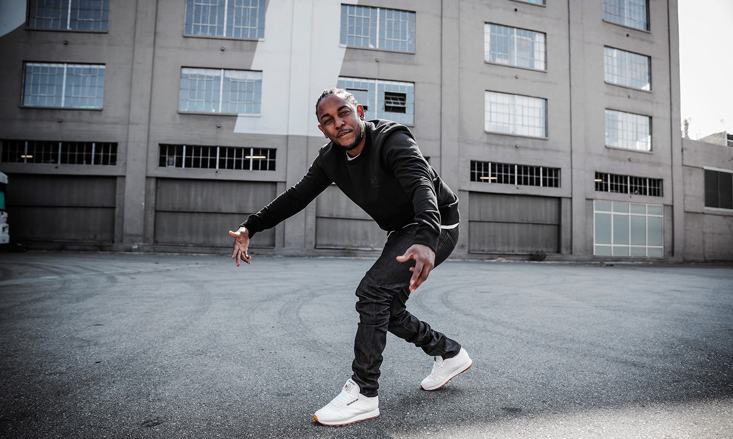Kendrick Lamar 团队携手 Reebok 释出全新 Classic Leather