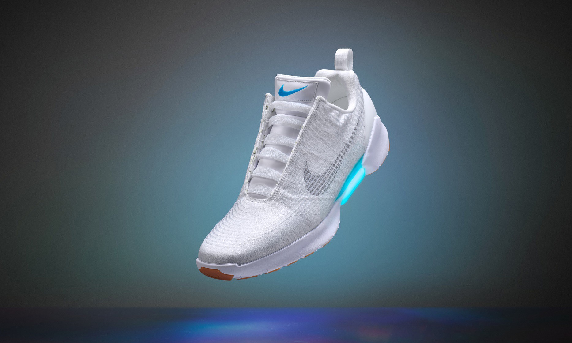 Nike HyperAdapt 1.0，将梦想照进现实