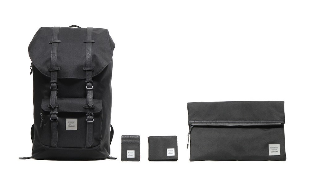 ATMOS LAB 携手 Herschel Supply Co. 推出 2016 春夏合作系列包袋