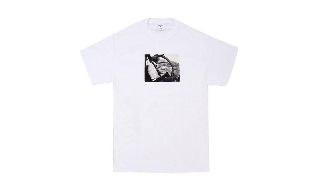 三方合作，NOAH 联手 Arkitip 和 Grant Brittain 推出联名 T-Shirt