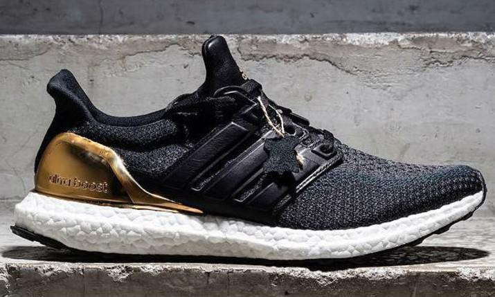 金银主题期待，adidas Ultra Boost 金属配色系列曝光