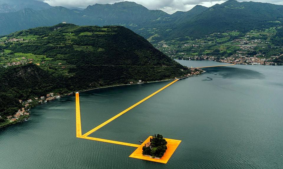 全长 3 公里，大型浮桥装置 “The Floating Piers” 亮相意大利北部