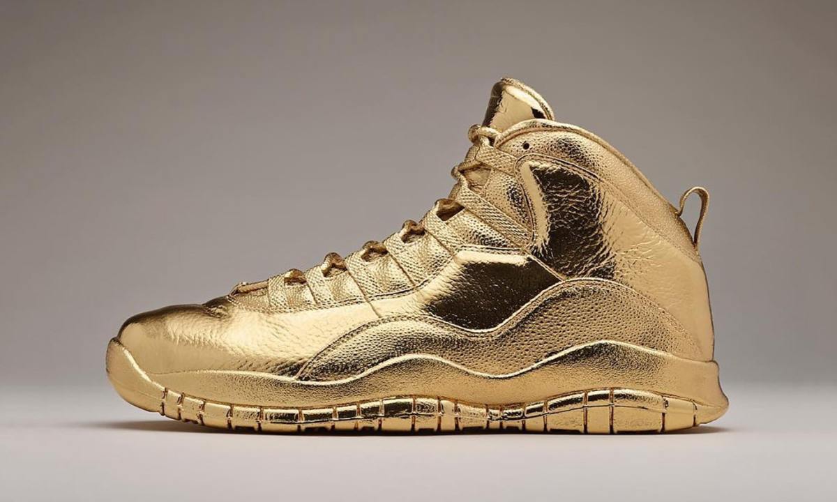 年度最佳 “金靴”——OVO x Air Jordan X 定义极限奢华