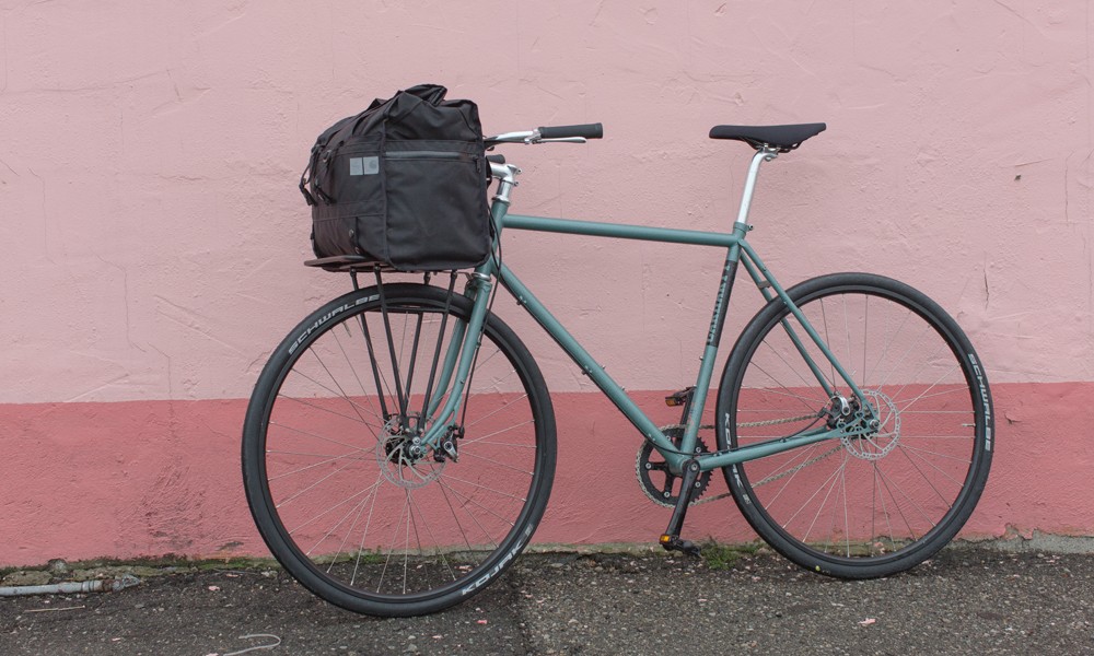 Carhartt WIP x Pelago Bicycles 推出自行车之余，还有一系列配件