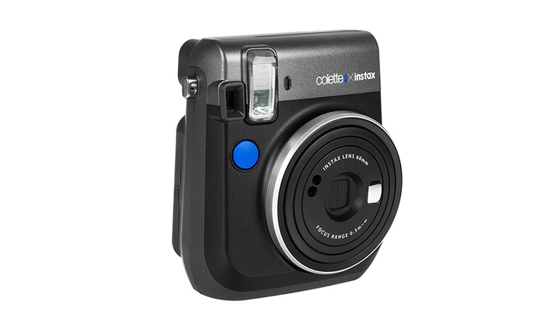 colette 携手 Fujifilm 打造 Instax Mini 70 照相机