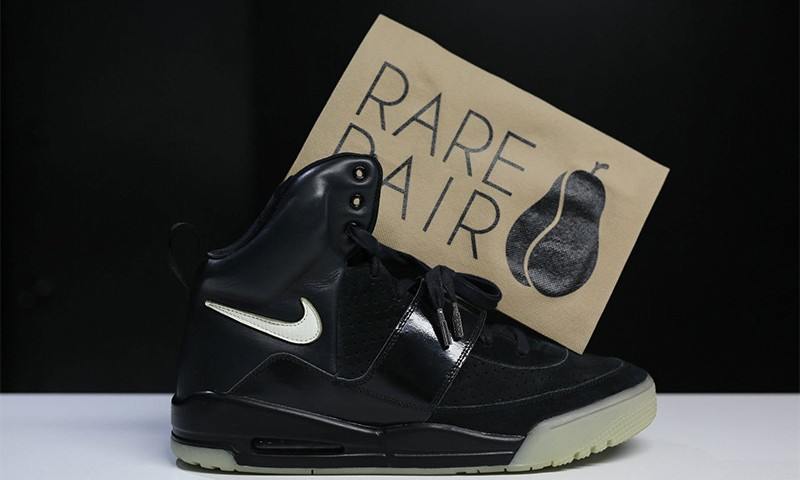 仅此一双的 Nike Air Yeezy 1 价格居然高达 43 万
