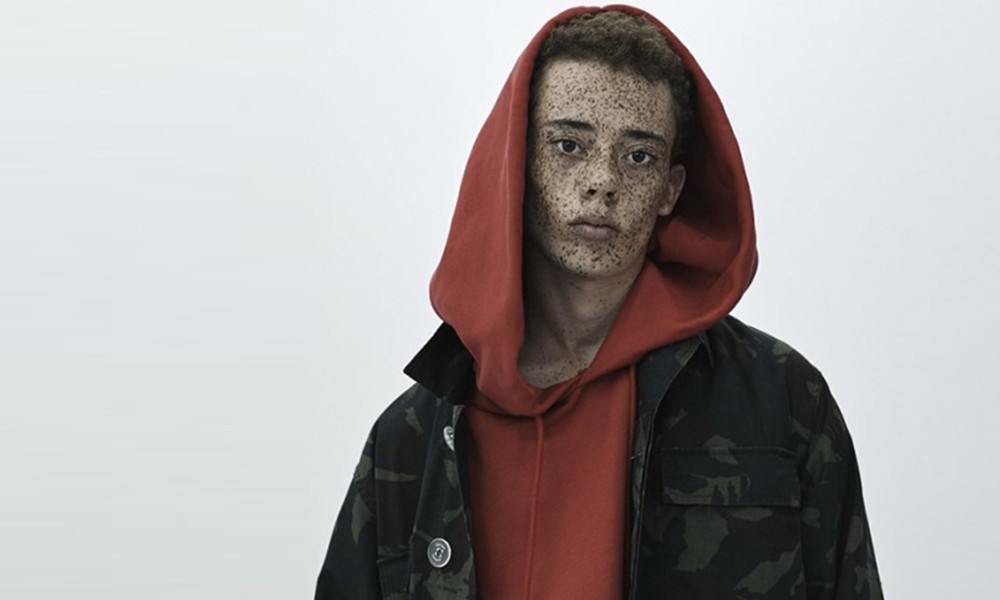 OFF-WHITE 携手 Matchesfashion 打造限定系列