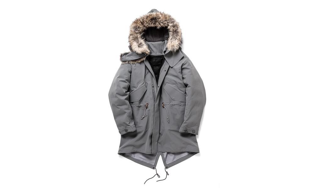 BUNNEY 首次推出服装单品 Extreme Cold Weather Fishtail Parka