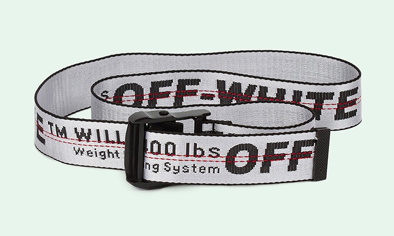 OFF-WHITE 这款 Industrial Belt 配色的腰带看起来没那么像消防员了