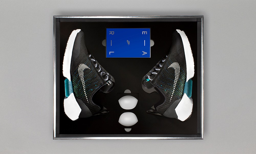 来自 Nike 官方的 Hyperadapt 1.0 开箱