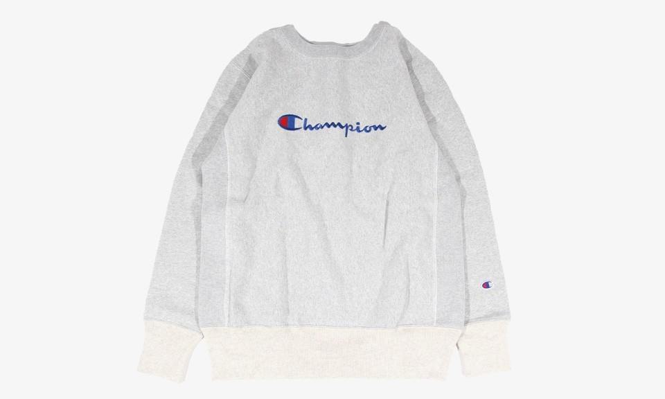 UNDEFEATED 携手 Champion 为基础搭配提供新年选择