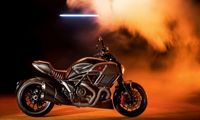 DIESEL x Ducati 限量版机车即将发售