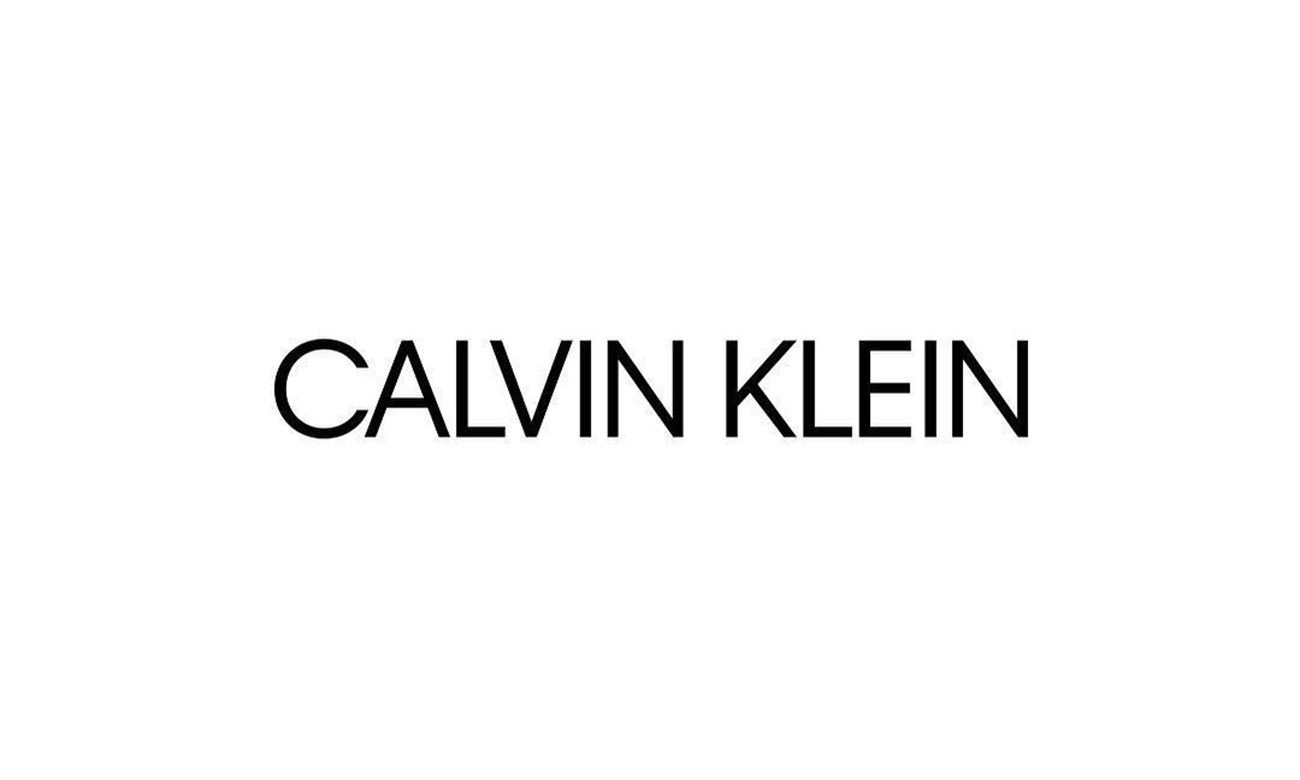 Raf Simons 携同 Peter Saville 带来 Calvin Klein 新 Logo