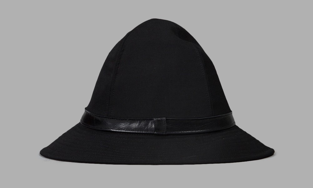Yohji Yamamoto 招牌小黑帽现已发售