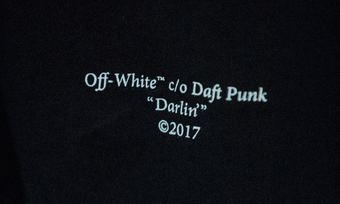 OFF-WHITE 向 Daft Punk 乐队前身 Darlin’ 致敬