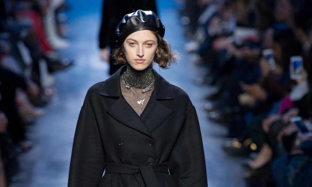 Christian Dior 试图打开更年轻的市场
