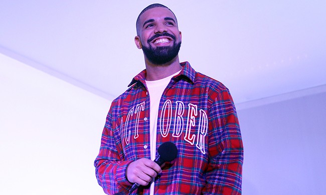 Drake 比肩 Kanye West 和 Eminem，成为冠军专辑并列第二多的说唱艺人