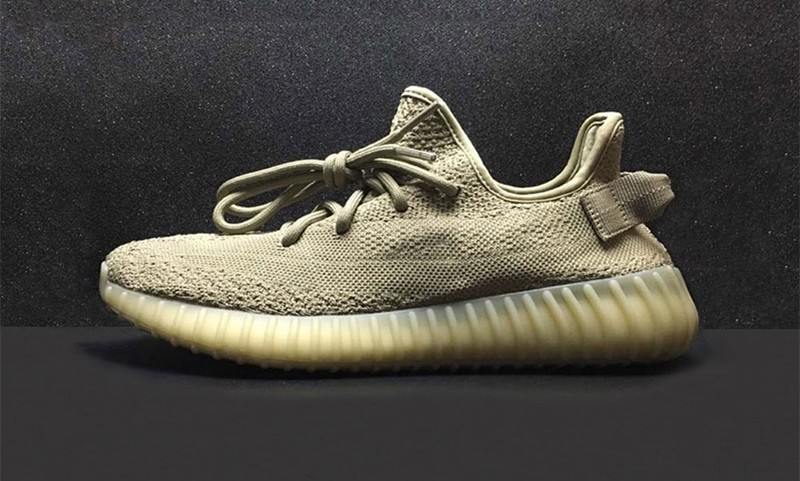 Yeezy Boost 350 V2 新配色 “Dark Green” 释出